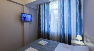 Гостиница Guest House Nika Сочи Большой семейный номер с видом на море-3
