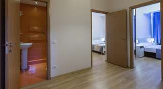 Гостиница Guest House Nika Сочи Классический семейный номер с видом на море-8