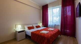 Гостиница Guest House Nika Сочи Стандартный семейный номер с видом на море-3