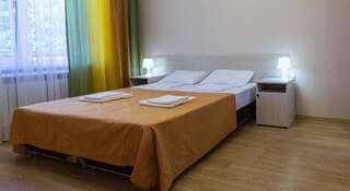 Гостиница Guest House Nika Сочи Двухместный номер с 1 кроватью или 2 отдельными кроватями, боковой вид на море-7