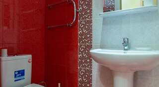 Гостиница Guest House Nika Сочи Бюджетный двухместный номер с 1 кроватью или 2 отдельными кроватями, внешняя ванная комната-18