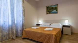 Гостиница Guest House Nika Сочи Большой семейный номер с видом на море-9